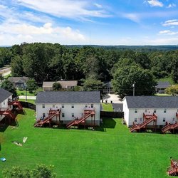 exterior view at Bremen Oaks Apartments