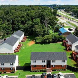 exterior view at Bremen Oaks Apartments